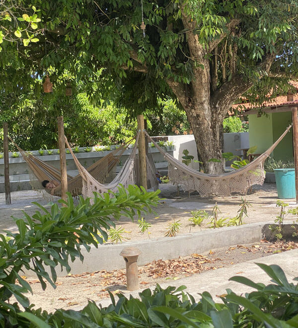 Aréa externa para lazer e descanso na Casa de Repouso Rede Jardins